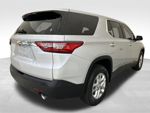 2021 Chevrolet Traverse LS