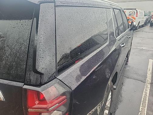 2022 Chevrolet Suburban Premier