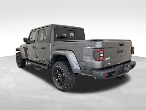 2024 Jeep Gladiator Sport