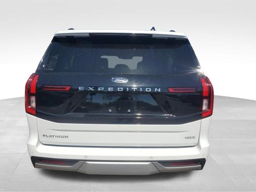 Oxford White 2025 Ford Expedition Max Platinum