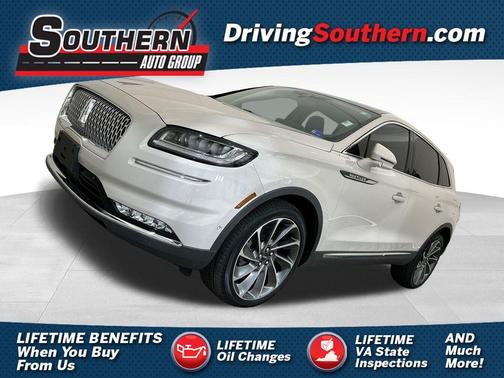 Pearl Metallic 2022 Lincoln Nautilus Reserve