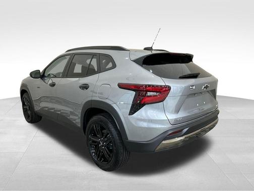 Sterling Gray Metallic 2025 Chevrolet Trax ACTIV