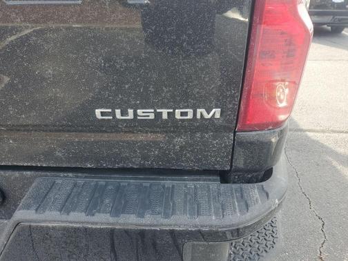 2023 Chevrolet Silverado 2500 Custom