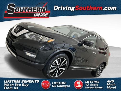 Magnetic Black Pearl 2019 Nissan Rogue SL