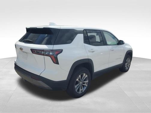 Summit White 2025 Chevrolet Equinox LT