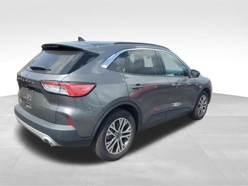 Gray Metallic 2022 Ford Escape SEL