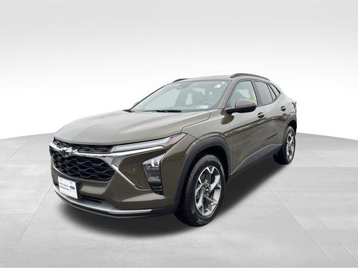 Harvest Gold / Bronze 2024 Chevrolet Trax LT