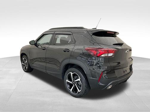Mosaic Black Metallic 2023 Chevrolet Trailblazer RS