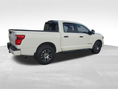 Glacier White 2024 Nissan Titan SV