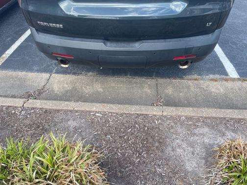 Graphite Metallic 2021 Chevrolet Traverse LT Cloth