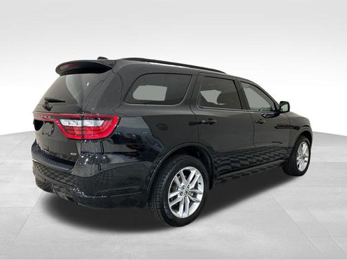 DB Black Crystal Clearcoat 2024 Dodge Durango GT
