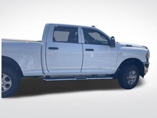 Bright White Clearcoat 2024 RAM 2500 Tradesman