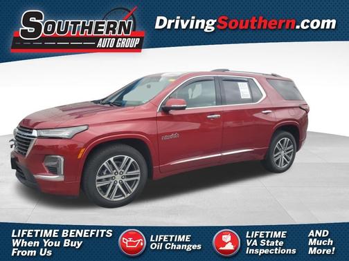 Radiant Red 2023 Chevrolet Traverse High Country
