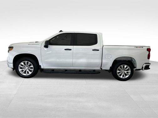 Summit White 2024 Chevrolet Silverado 1500 Custom