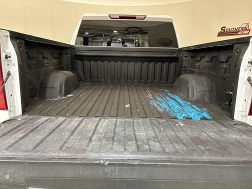 Summit White 2024 Chevrolet Silverado 1500 Custom