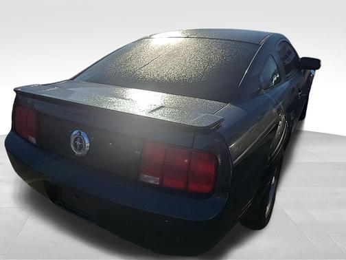 2007 Ford Mustang Premium