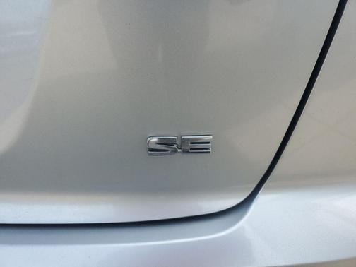 Silver 2025 Mitsubishi Eclipse Cross SE