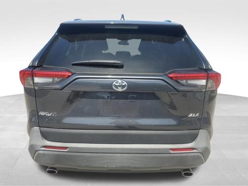 Magnetic Gray Metallic 2021 Toyota RAV4 XLE