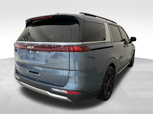 2023 Kia Carnival SX Prestige