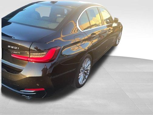 2024 BMW 330 i xDrive