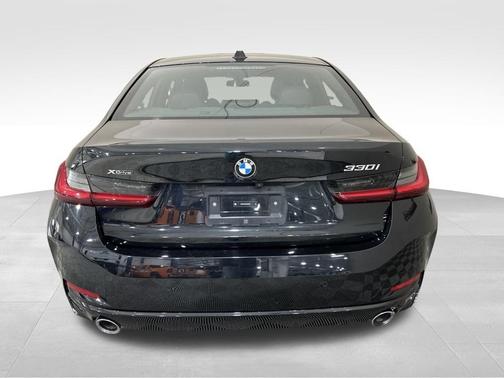 2024 BMW 330 i xDrive