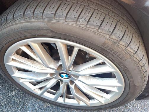 2024 BMW 330 i xDrive