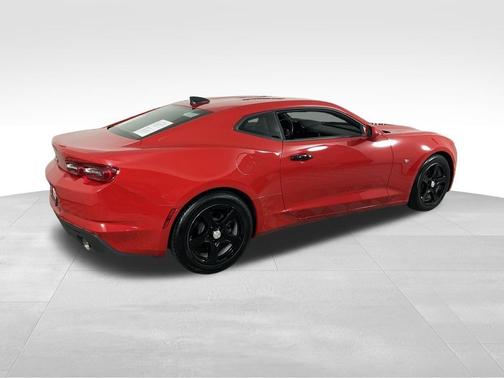 2023 Chevrolet Camaro 2LT