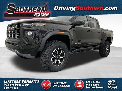 Onyx Black 2024 GMC Canyon AT4X