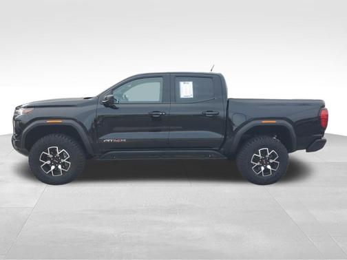2024 GMC Canyon AT4X