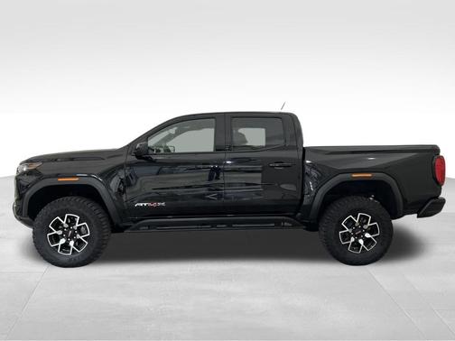 Onyx Black 2024 GMC Canyon AT4X