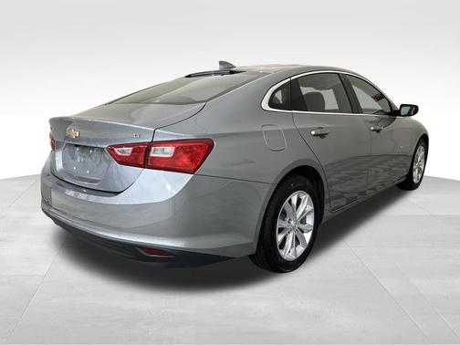 Sterling Gray Metallic 2023 Chevrolet Malibu LT