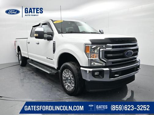 White Metallic 2022 Ford F-250 Lariat Truck