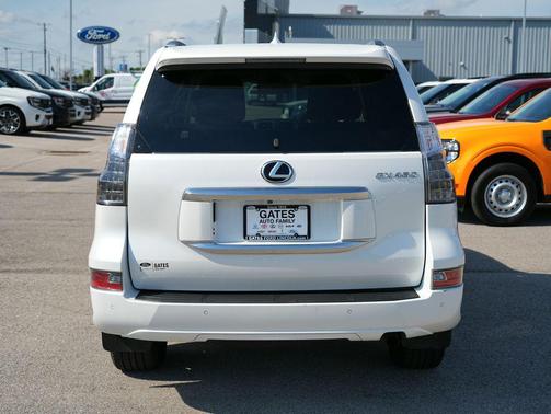 Starfire Pearl 2021 Lexus GX 460 Premium
