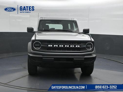 Avalanche Gray 2026 Ford Bronco Base