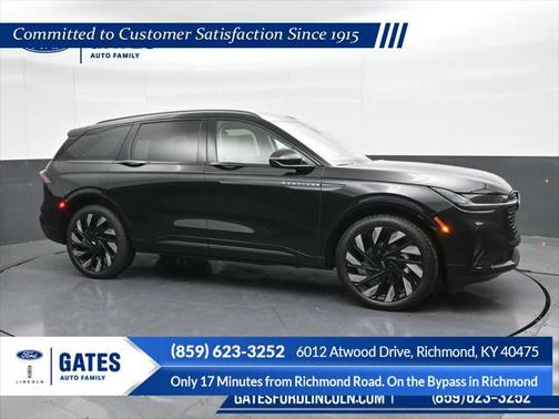 2025 Lincoln Nautilus Reserve