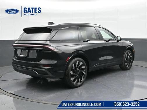 2025 Lincoln Nautilus Reserve