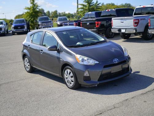 2014 Toyota Prius c Four