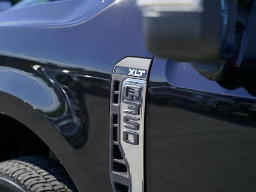 2026 Ford F-350 XLT