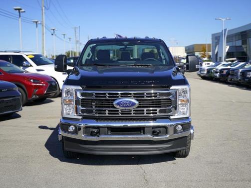 2026 Ford F-350 XLT