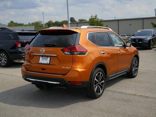 2017 Nissan Rogue SL