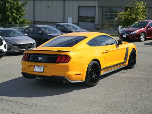 2018 Ford Mustang EcoBoost