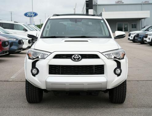 Super White 2018 Toyota 4Runner TRD Off Road Premium