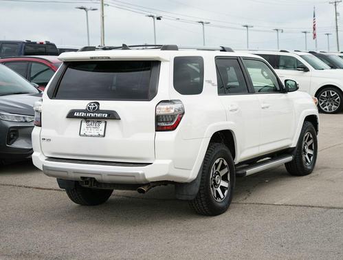Super White 2018 Toyota 4Runner TRD Off Road Premium