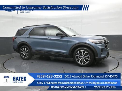 2025 Ford Explorer ST-Line