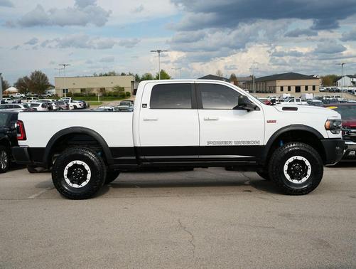 Bright White Clearcoat 2021 RAM 2500 Power Wagon