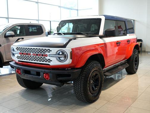 Oxford White 2026 Ford Bronco Stroppe Edition
