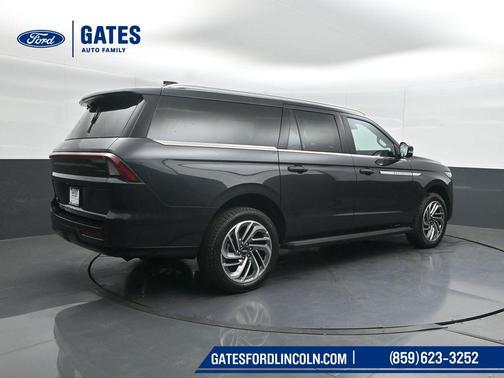 Starlight Gray Premium Colorant 2026 Lincoln Navigator Premiere