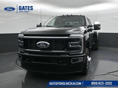 Agate Black Metallic 2027 Ford F-350 Platinum