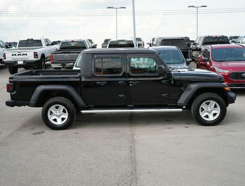 Black Clearcoat 2020 Jeep Gladiator Sport S