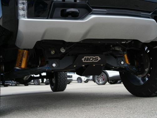 Summit White 2026 Chevrolet Silverado 1500 ZR2